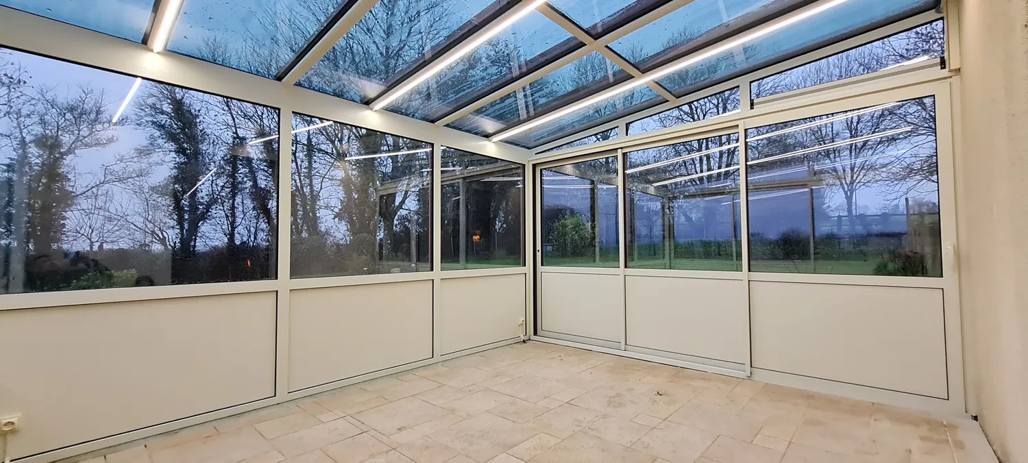 baie vitree courtomer